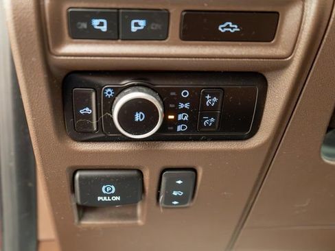 Used 2023 Ford F150 King Ranch w/ Equipment Group 601A High AWD/4WD image 23