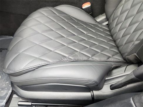 Certified 2024 Mercedes-Benz S 580 4MATIC Sedan image 9