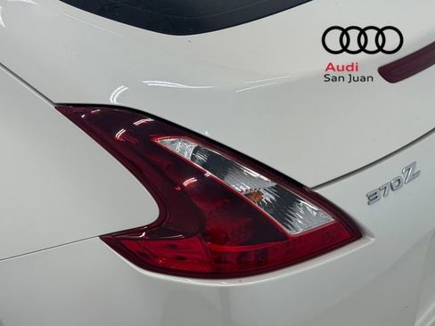 Used 2020 Nissan 370Z Coupe RWD image 15
