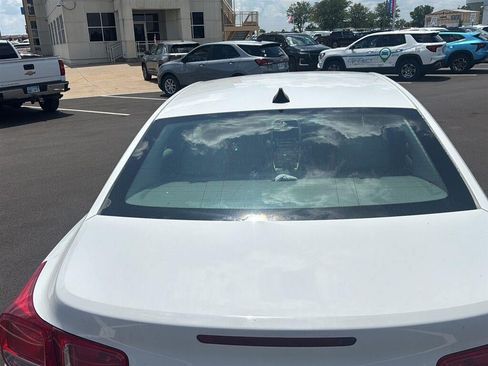 Used 2013 Chevrolet Malibu LS w/ Protection Package FWD image 3