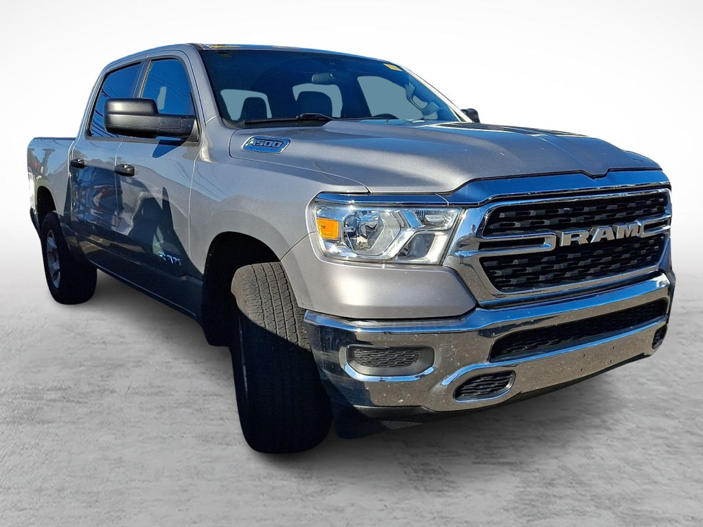 Used 2024 RAM 1500 Big Horn AWD/4WD image 3
