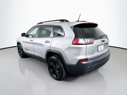 Used 2019 Jeep Cherokee Altitude image 7