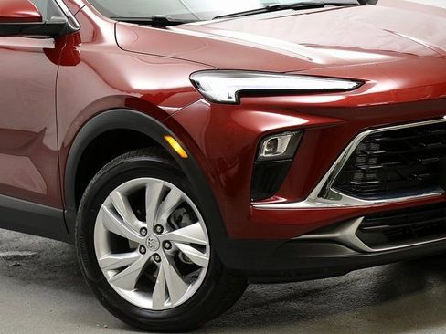 New 2025 Buick Encore GX Preferred w/ Comfort Package image 3