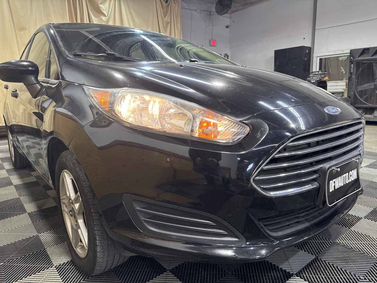 Used 2019 Ford Fiesta SE FWD image 6