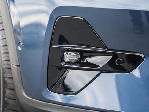 New 2026 Volvo XC40 B5 Plus w/ Protection Package Premier image 14