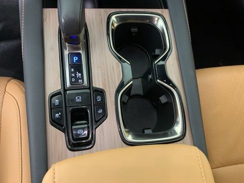 Used 2024 Lexus RX 350 Premium Plus w/ Convenience Package image 13