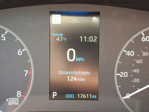 Used 2023 Toyota Corolla SE image 19