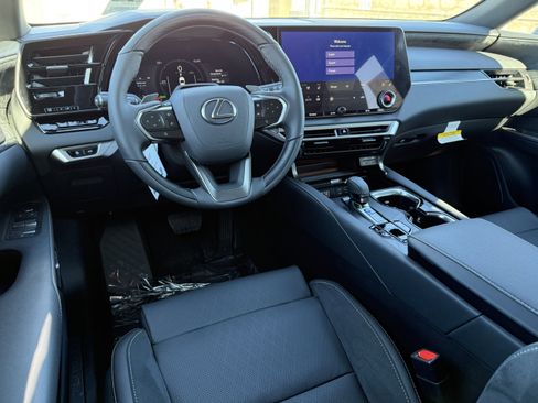 New 2026 Lexus RX 350 image 25