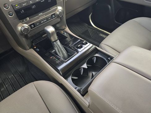 Used 2021 Lexus GX 460 Premium AWD/4WD image 17