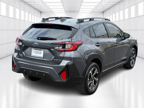 Used 2024 Subaru Crosstrek 2.0i Premium AWD/4WD image 5