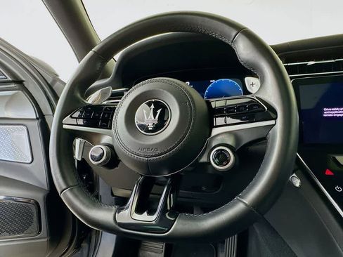 Used 2023 Maserati Grecale GT image 16