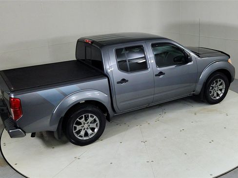 Used 2021 Nissan Frontier SV image 40