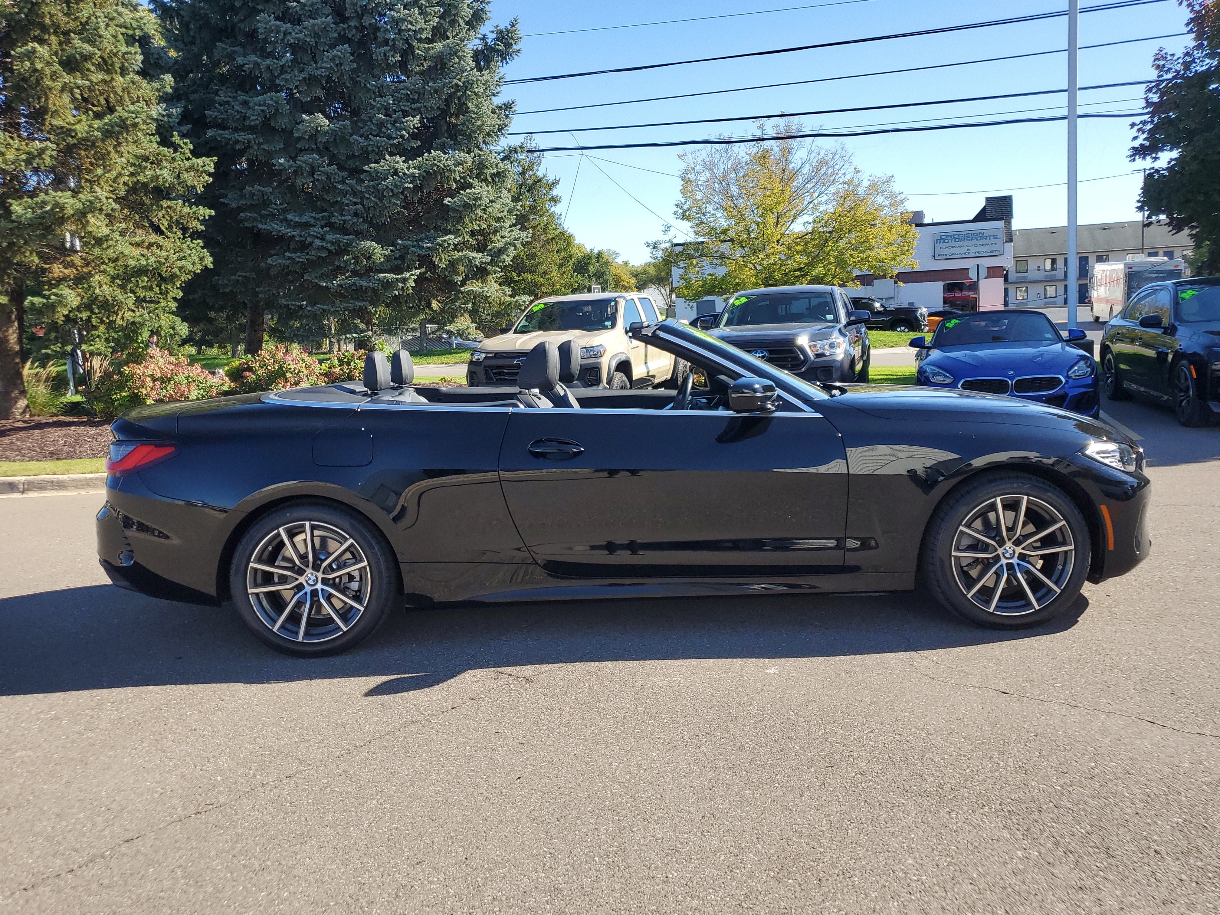 Used 2022 BMW 430i xDrive Convertible w/ Convenience Package AWD/4WD image 6