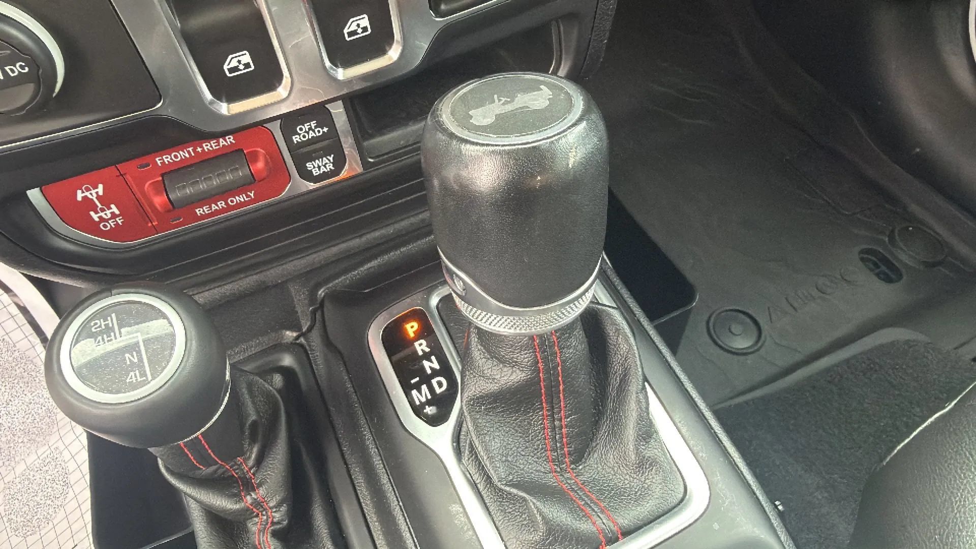 Used 2021 Jeep Wrangler Rubicon AWD/4WD image 18