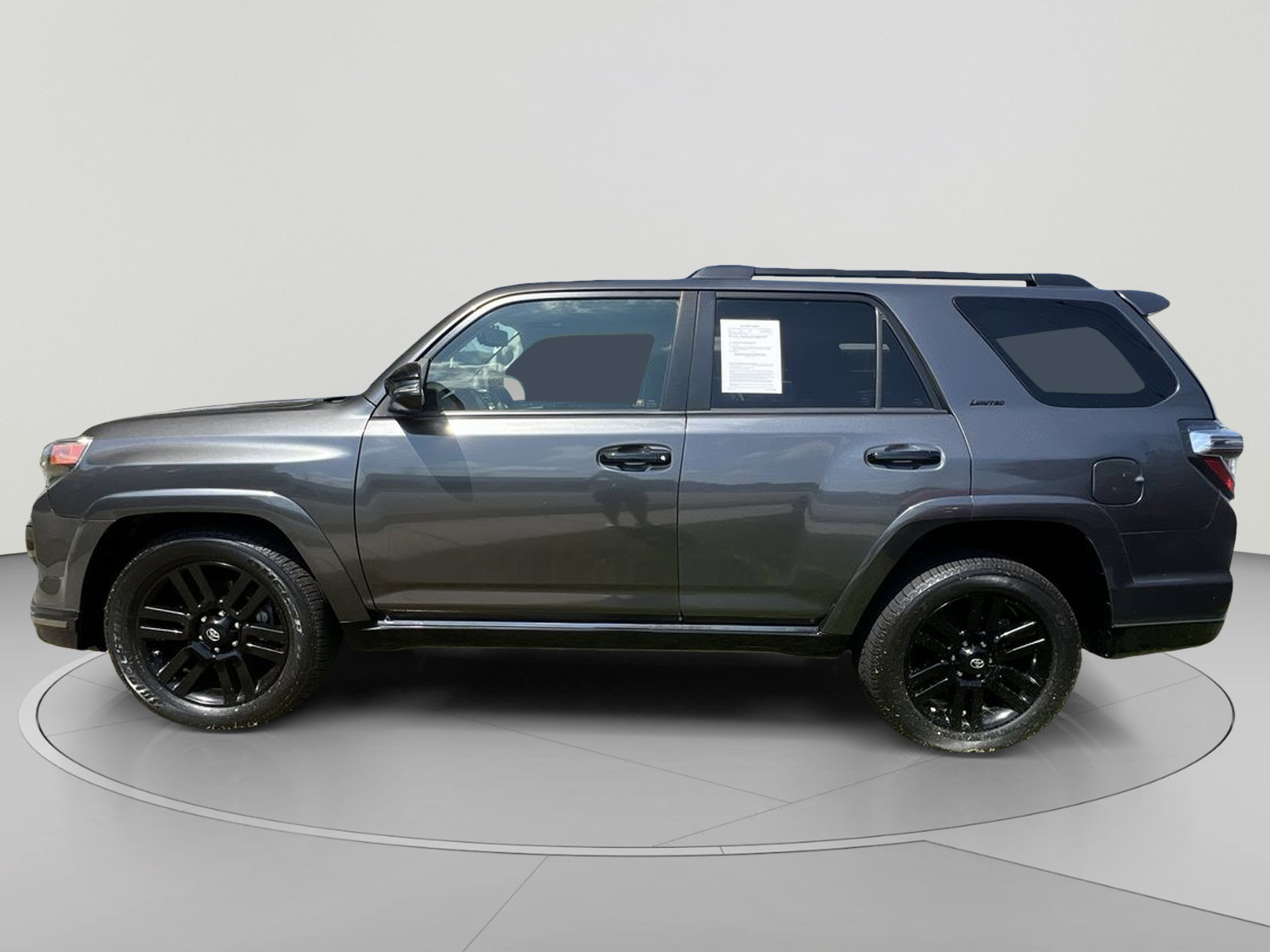 Used 2019 Toyota 4Runner Limited RWD image 2