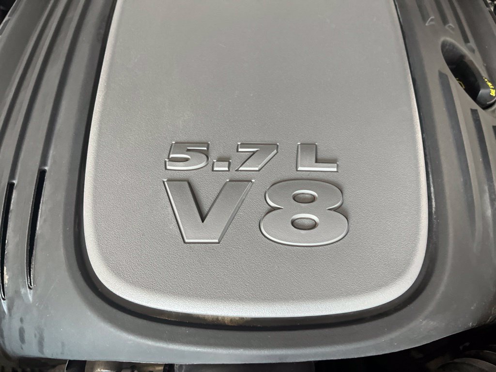 Used 2019 Dodge Challenger R/T RWD image 12