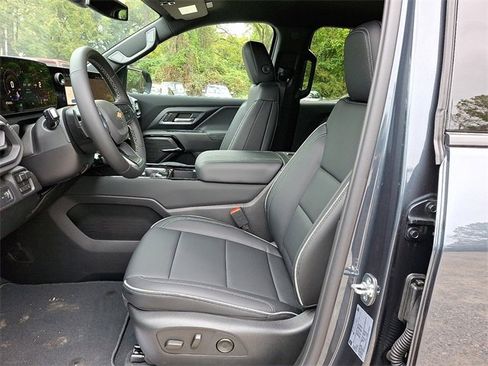 New 2026 Chevrolet Silverado EV LT image 9