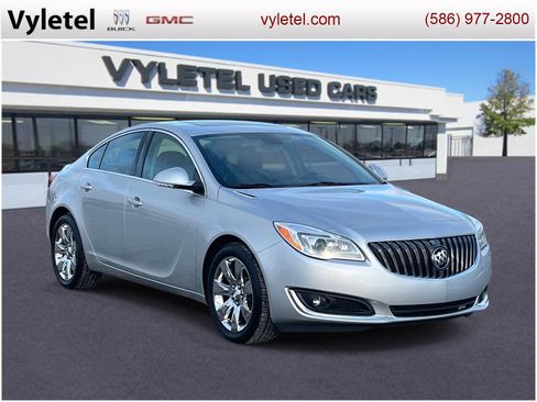 Used 2016 Buick Regal Premium image 1