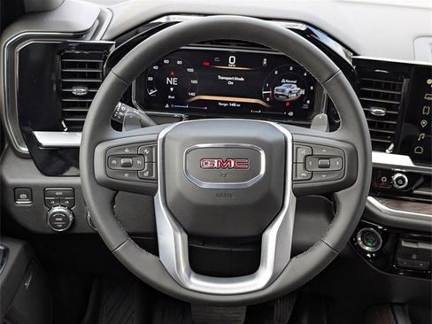 New 2026 GMC Sierra 1500 SLT image 22