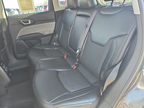Used 2022 Jeep Compass Latitude w/ Convenience Group image 14