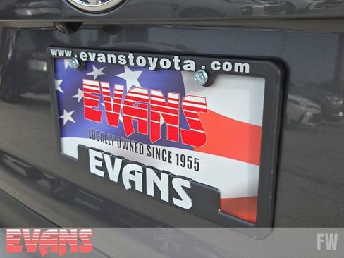 Certified 2025 Toyota RAV4 XLE AWD/4WD image 30