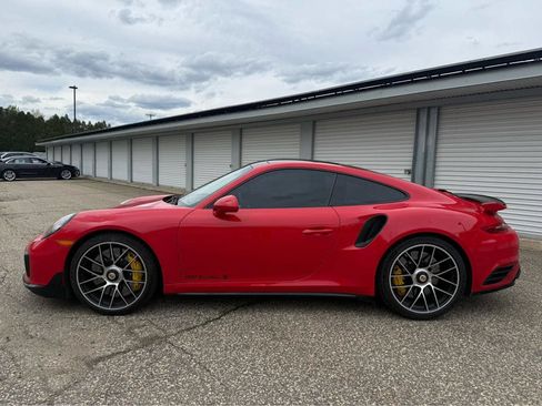Used 2019 Porsche 911 Turbo S AWD/4WD image 2