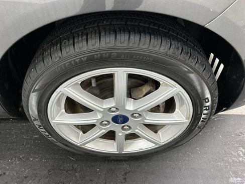 Used 2019 Ford Fiesta SE w/ Equipment Group 201A FWD image 8