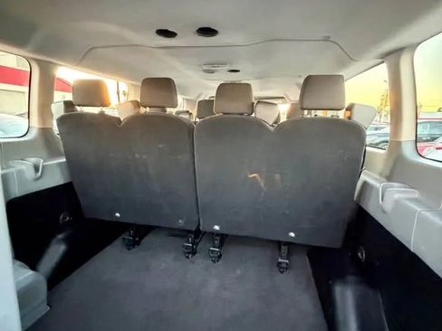 Used 2019 Ford Transit 350 XLT image 10