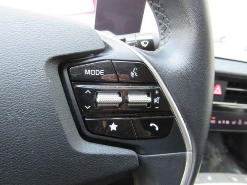 Used 2023 Kia EV6 Wind image 41