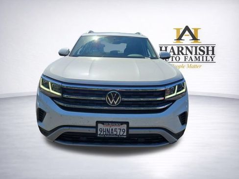 Used 2023 Volkswagen Atlas SEL AWD/4WD image 3
