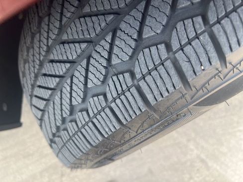 Used 2018 Cadillac XT5 Luxury w/ Driver Awareness Package image 7