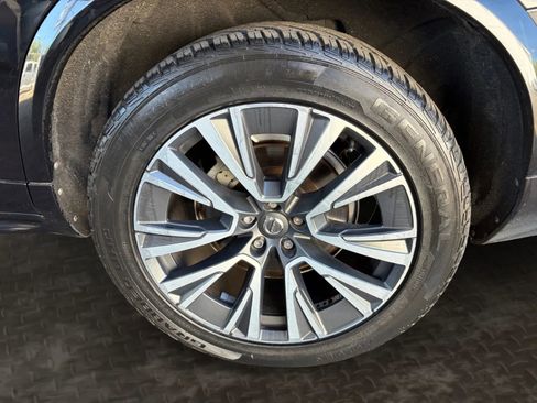 Used 2020 Volvo XC90 T5 Momentum AWD/4WD image 41