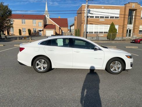 Used 2023 Chevrolet Malibu LS w/ Driver Confidence Package image 4