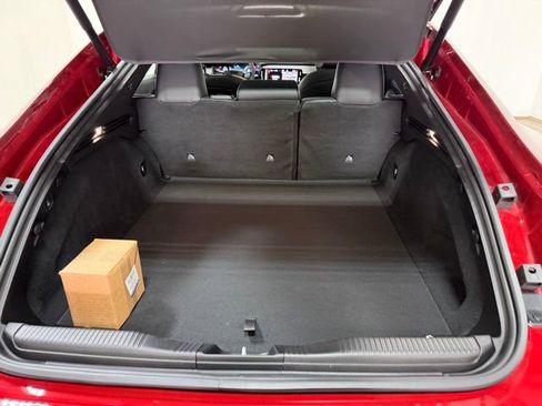 New 2026 Dodge Charger R/T AWD/4WD image 8