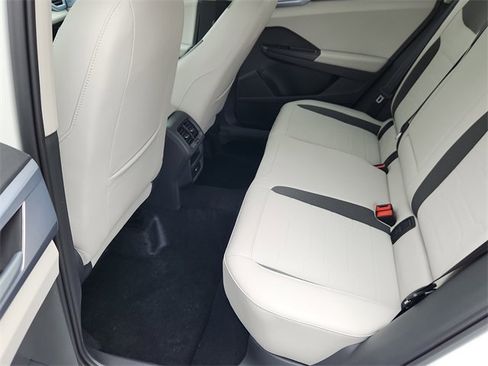 New 2025 Volkswagen Taos SE image 8