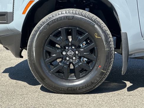 New 2026 Nissan Frontier SV image 29