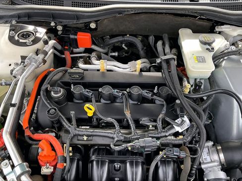 Used 2011 Ford Fusion Hybrid w/ 502A Rapid Spec Order Code image 31