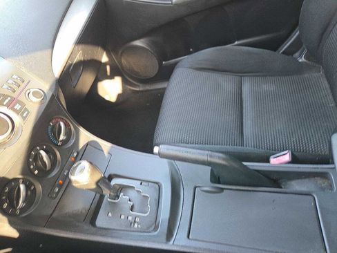 Used 2012 MAZDA MAZDA3 i Touring FWD image 14