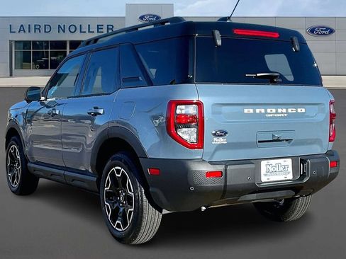 New 2025 Ford Bronco Sport Outer Banks w/ Outer Banks Tech Package+ AWD/4WD image 3