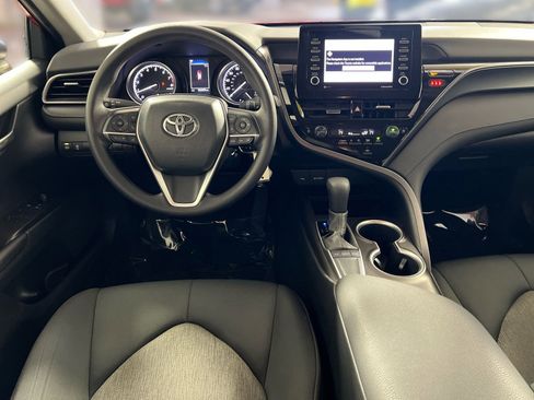 Used 2024 Toyota Camry LE image 23