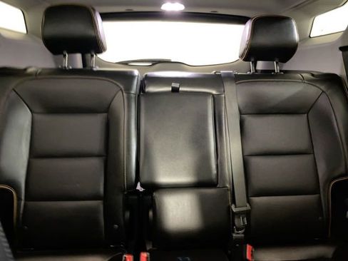 Used 2022 GMC Terrain AT4 w/ Infotainment Package II image 13