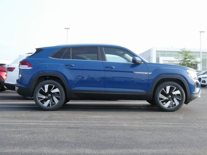 New 2025 Volkswagen Atlas Cross Sport SE