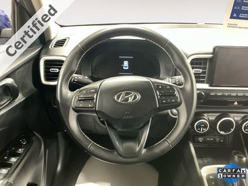 Certified 2023 Hyundai Venue Limited image 12