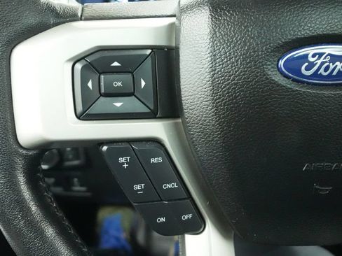 Used 2018 Ford F150 Lariat w/ Equipment Group 502A Luxury AWD/4WD image 41