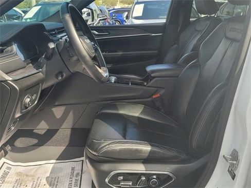 Used 2021 Jeep Grand Cherokee L Overland w/ Luxury Tech Group IV image 13