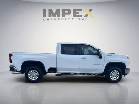 Used 2025 Chevrolet Silverado 2500 LT AWD/4WD image 6