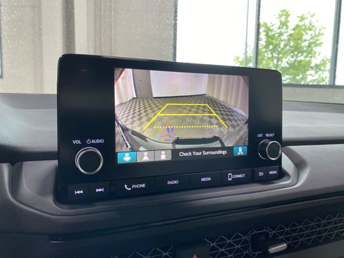 Used 2024 Honda Accord EX image 25