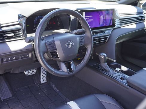 Used 2025 Toyota Camry SE w/ Multimedia Upgrade Package FWD image 11