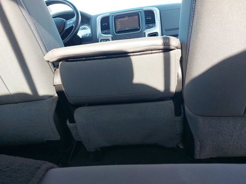Used 2015 RAM 1500 Big Horn RWD image 13
