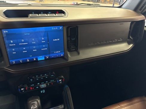 Used 2023 Ford Bronco Outer Banks image 16